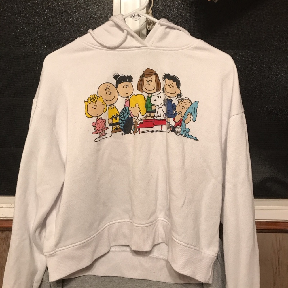 Charlie Brown cropped hoodie